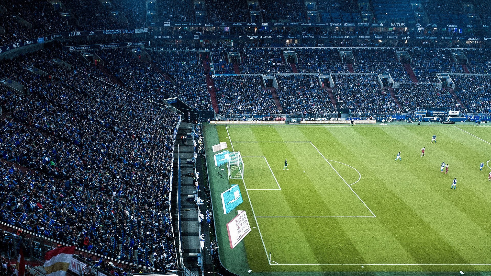 Leyu Sports (乐鱼体育)-_快船队紧追联盟前列，战斗精神爆发_，快船队的比赛